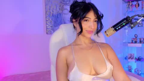 Olivia Mcneill  online show from 24, 3, 2026