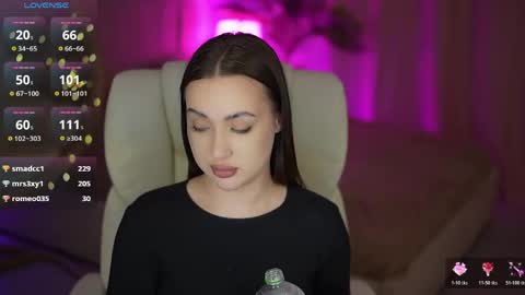 Olivia online show from 11, 5, 2026