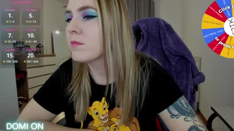 Snapshot of oliviamunk chatting on 7, 12, 2024 . online show from 7, 12, 2024
