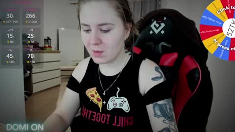 Snapshot of oliviamunk chatting on 31, 12, 2024 . online show from 31, 12, 2024