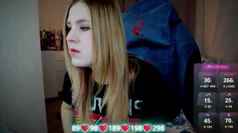 . online show from 22, 10, 2025