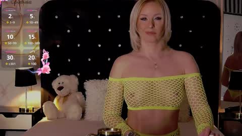 Olivia online show from 29, 12, 2024