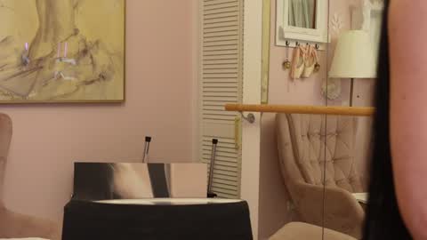 OliviaSway online show from 30, 1, 2025