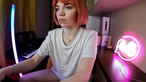 Angelina Lina online show from 9, 5, 2026
