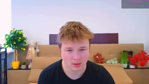 Snapshot of ollistiw chatting on 21, 2, 2026 Olli and Stiw online show from 21, 2, 2026