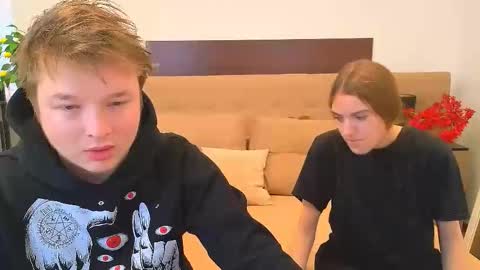 Snapshot of ollistiw chatting on 7, 3, 2026 Olli and Stiw online show from 7, 3, 2026