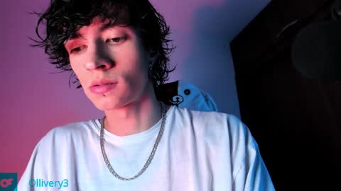     online show from 6, 2, 2025