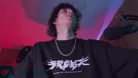     online show from 13, 10, 2025