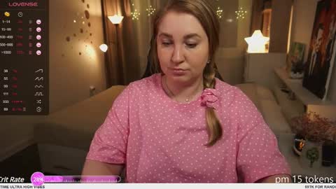 OllyDoll online show from 10, 3, 2025