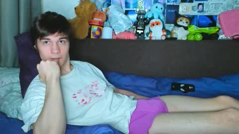 Snapshot of ololkd chatting on 8, 10, 2025 Tony online show from 8, 10, 2025