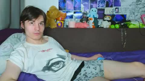 Snapshot of ololkd chatting on 12, 11, 2025 Tony online show from 12, 11, 2025