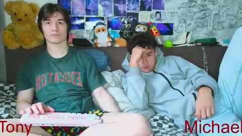 Snapshot of ololkd chatting on 5, 12, 2025 Tony online show from 5, 12, 2025