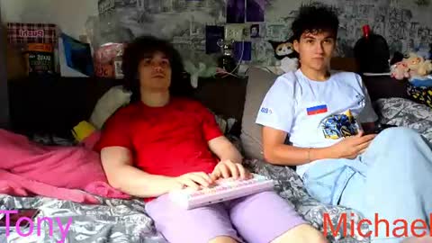 Snapshot of ololkd chatting on 20, 7, 2026 Tony online show from 20, 7, 2026
