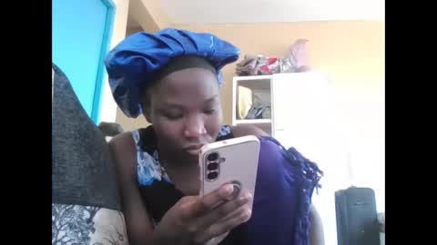 Snapshot of olwami4 chatting on 28, 4, 2026 olwami4 online show from 28, 4, 2026