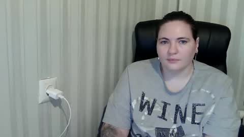 OlyaAndNetty online show from 27, 10, 2025