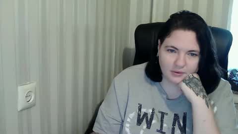 OlyaAndNetty online show from 1, 11, 2025