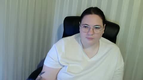 OlyaAndNetty online show from 14, 11, 2025