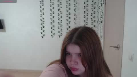  MellY  online show from 15, 6, 2026