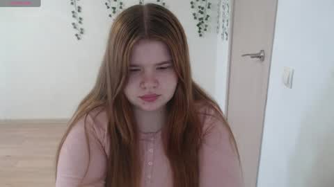  MellY  online show from 24, 6, 2026