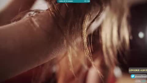 Snapshot of omiliver chatting on 11, 9, 2025 or online show from 11, 9, 2025