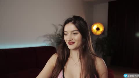 Snapshot of omiliver chatting on 6, 10, 2025 or online show from 6, 10, 2025