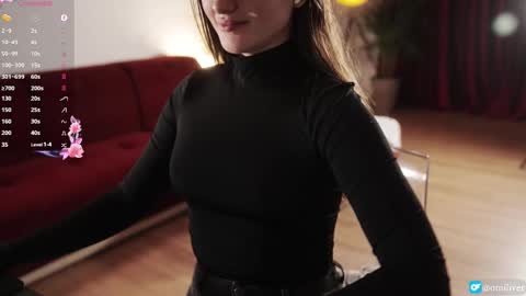 Snapshot of omiliver chatting on 6, 11, 2025 or online show from 6, 11, 2025