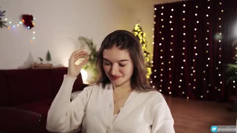 Snapshot of omiliver chatting on 3, 12, 2025 or online show from 3, 12, 2025