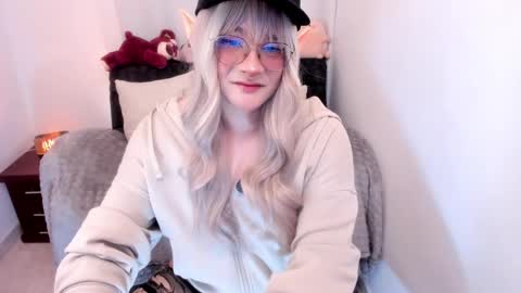 Omori Chan   online show from 17, 5, 2026