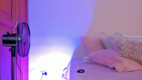 Martina Ricci online show from 10, 9, 2025
