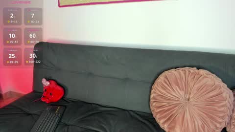 Violette online show from 9, 4, 2026