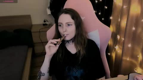 on_yxxx online show from 19, 10, 2025