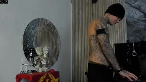 Snapshot of onceagain97_ chatting on 1, 10, 2025 ... online show from 1, 10, 2025