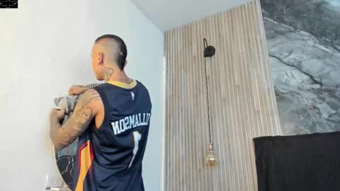 Snapshot of onceagain97_ chatting on 26, 10, 2025 ... online show from 26, 10, 2025