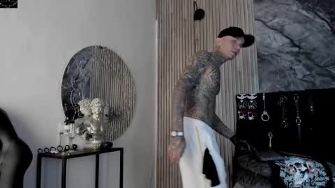 Snapshot of onceagain97_ chatting on 29, 10, 2025 ... online show from 29, 10, 2025