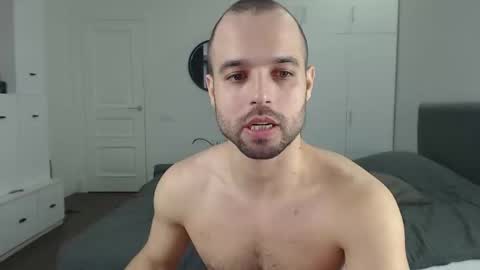 onebestlover online show from 6, 2, 2025