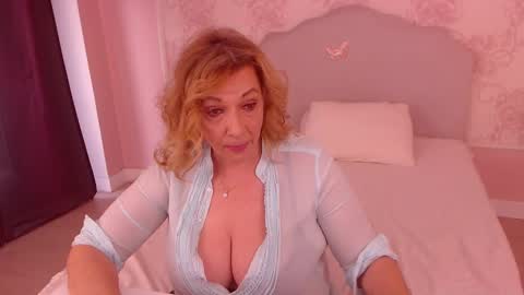Nicole online show from 12, 3, 2025