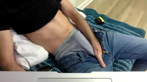 Snapshot of onehitwonder21 chatting on 20, 2, 2026 onehitwonder21 online show from 20, 2, 2026