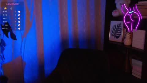 Snapshot of onehotbigass chatting on 9, 1, 2025 ONLINE online show from 9, 1, 2025