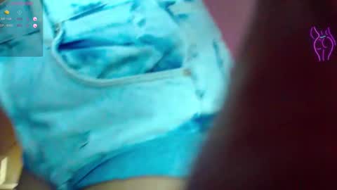 Snapshot of onehotbigass chatting on 14, 9, 2025 ONLINE online show from 14, 9, 2025