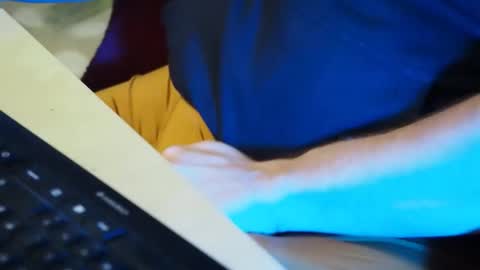 Snapshot of onemanmafia chatting on 8, 1, 2026 OneManMafia online show from 8, 1, 2026