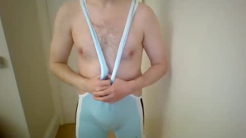 Snapshot of onesie1boy chatting on 26, 5, 2026 onesie1boy online show from 26, 5, 2026