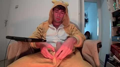 onesieboyx online show from 18, 9, 2025