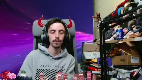 Snapshot of oni_hoshi chatting on 12, 10, 2025 Oni hoshi online show from 12, 10, 2025