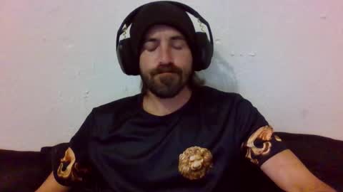 Snapshot of oniyoshiken chatting on 19, 10, 2025 oniyoshiken online show from 19, 10, 2025