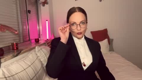The cutest model on this site online show from 13, 6, 2026