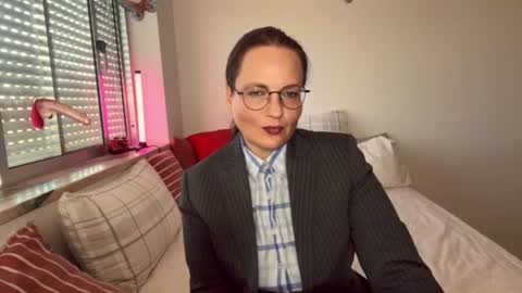 The cutest model on this site online show from 19, 6, 2026
