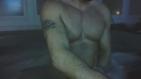 onlylooking4 online show from 5, 3, 2026