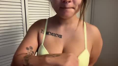 Miss Girly online show from 23, 9, 2025