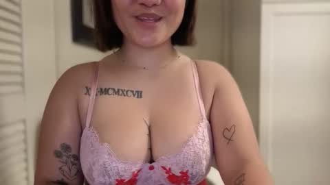 Miss Girly online show from 25, 2, 2026