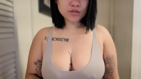 Miss Girly online show from 12, 5, 2026